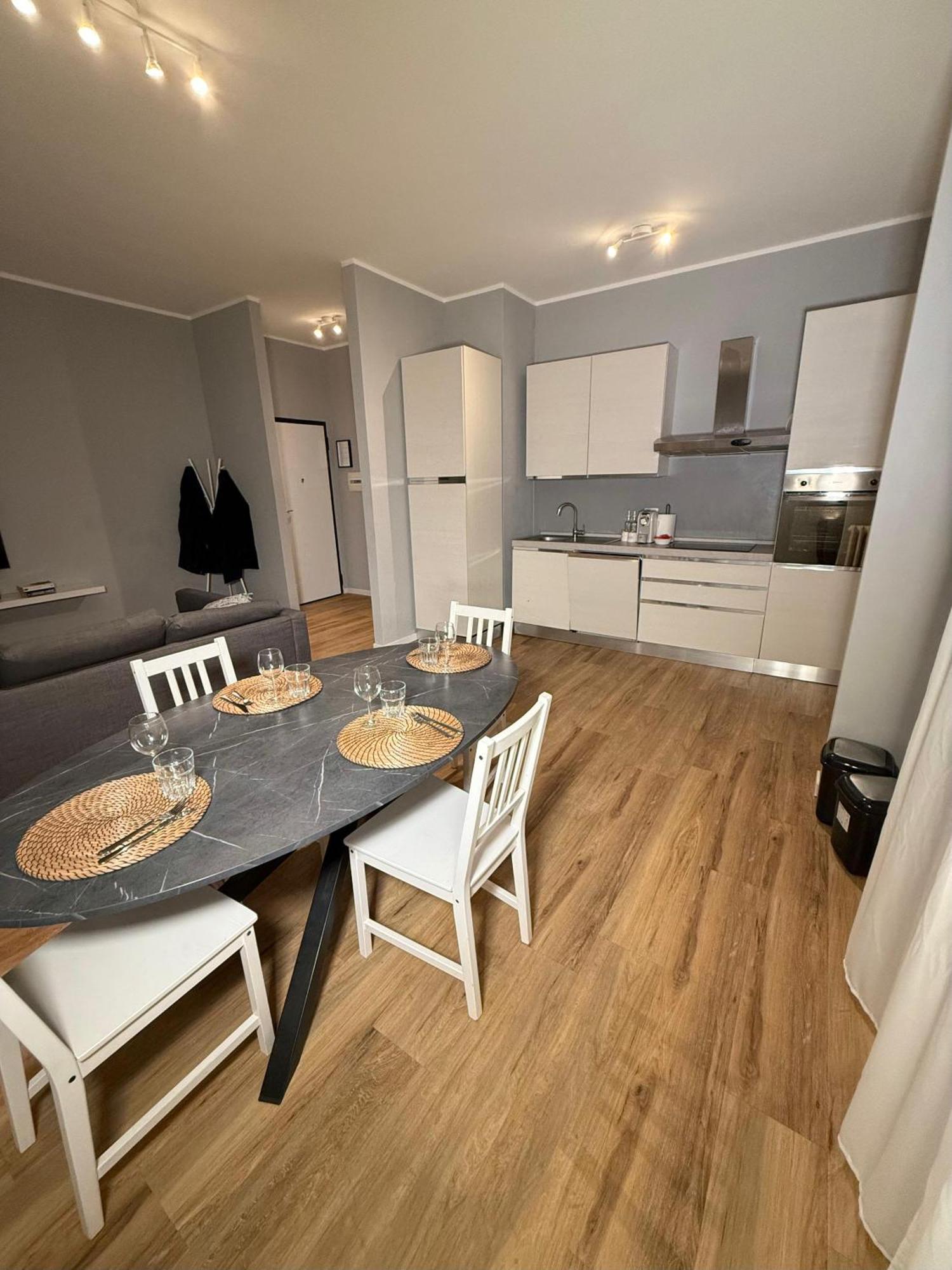Casa Genny Apartment Gallarate Bagian luar foto